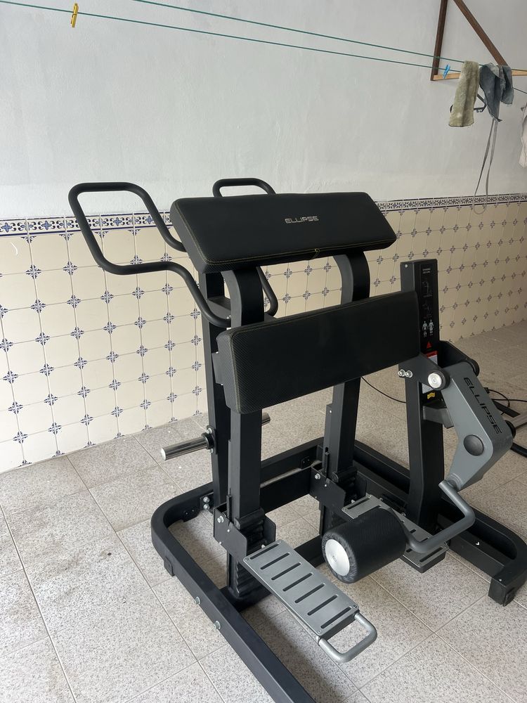 Ellipse Standing Leg Curl