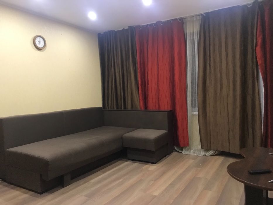 квартира посуточно и почасово,Маяковского 4а