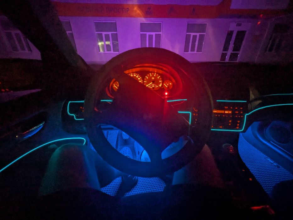 Продаю BMW e 46 2003 рік