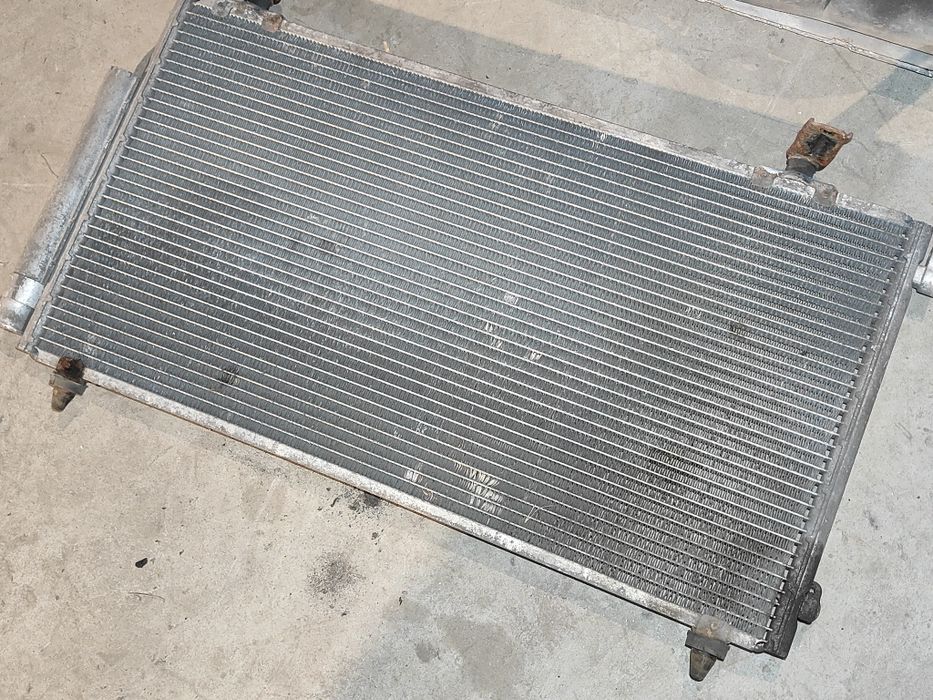 Toyota Celica VII 1.8 wentylator chłodnica wody klimatyzacji KOMPLET