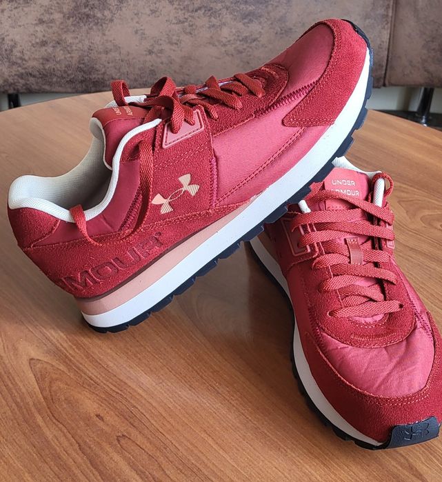 Кросівки Under Armour Essentinal Runne 27.5смr