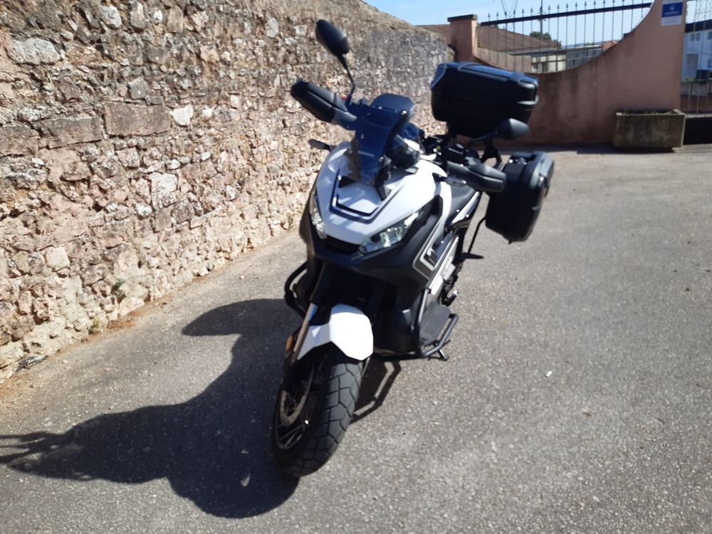 Honda X-Adv 750cc