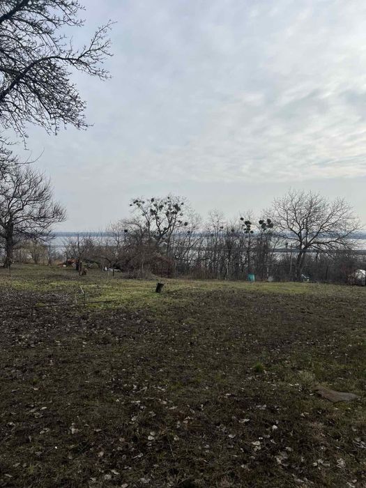 Продам участок с домом в г Вышгород