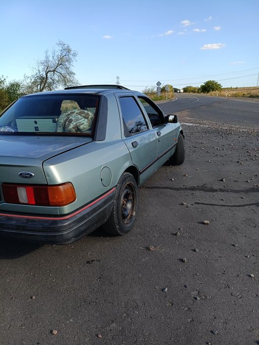 Форд сиера 2.0 donc