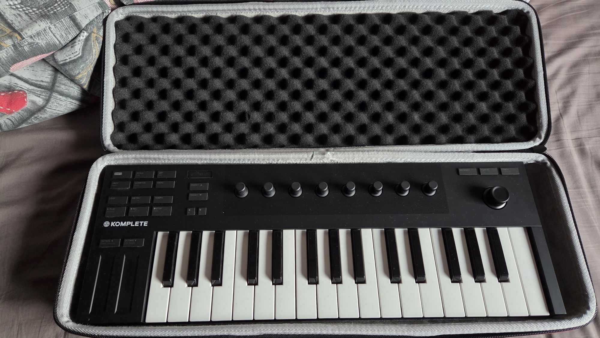 Klawiatura Native Instruments Komplete Kontrol M32+futerał