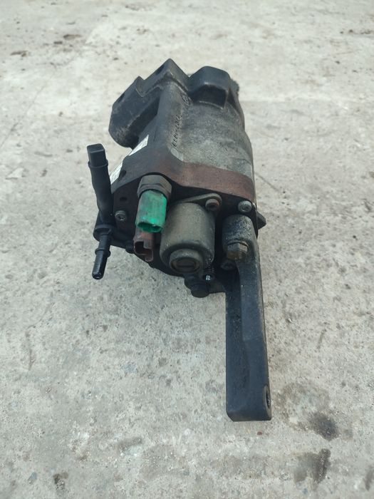 Продам ТНВД на SsangYong rexton 2,7 дизель