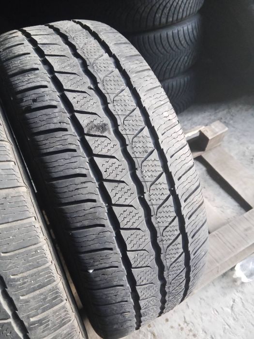 225.55.17c Continental 2шт зима БУ склад шины резина из Европы 55 R17с
