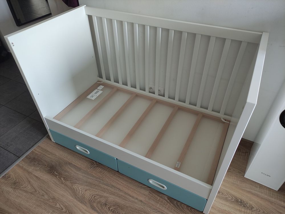 Łóżeczko Ikea stuva z wyposażeniem