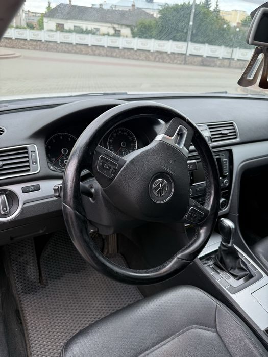 Passat пассат сімейне авто 2012