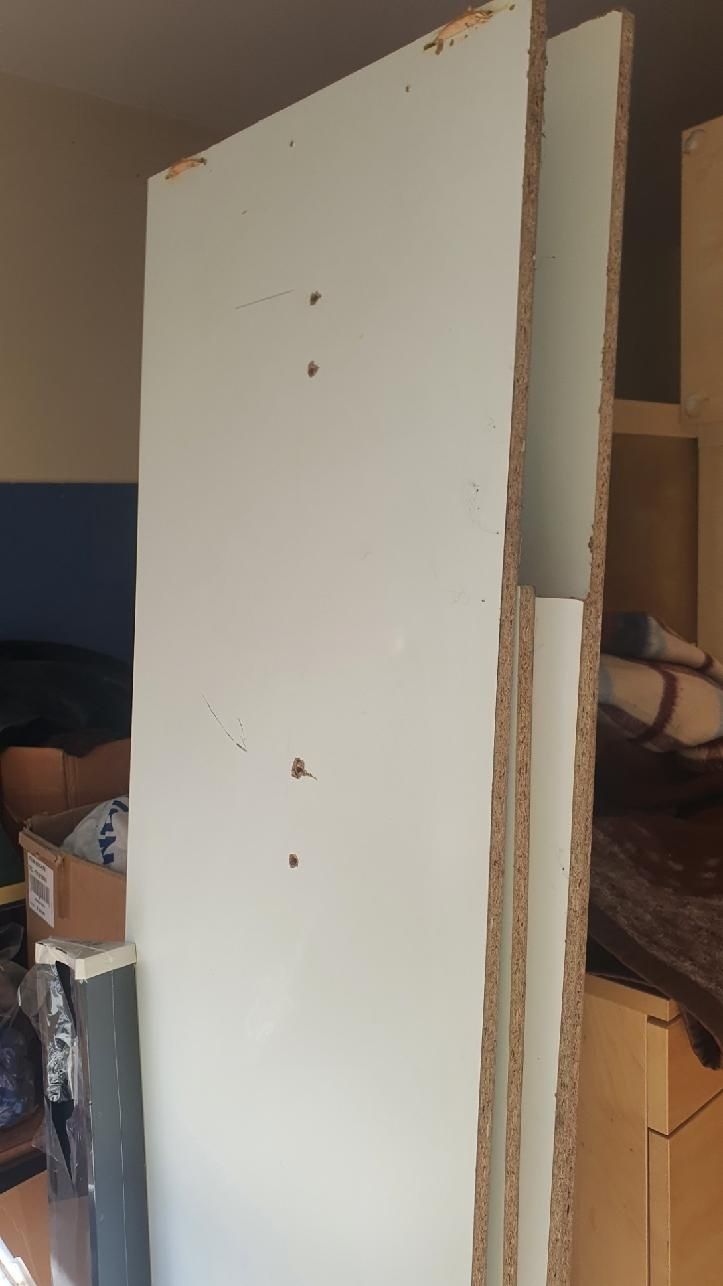 Łóżko sypialniane Ikea białe boki