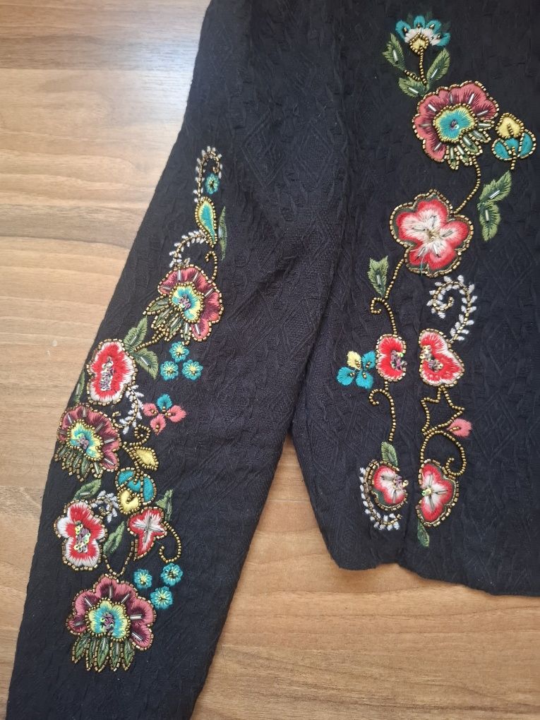 Casaco Bolero bordado