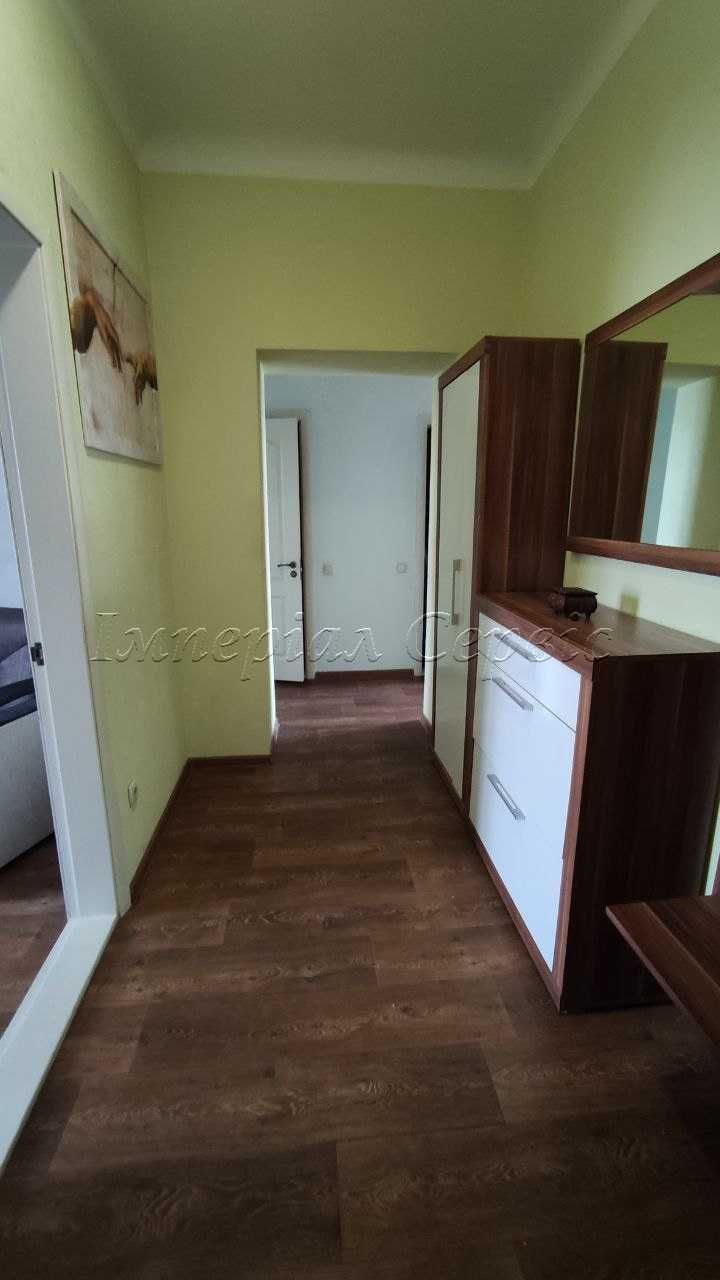 Продам 2 комнатную квартиру по ул. Проспект Соборный(р-н Мира)