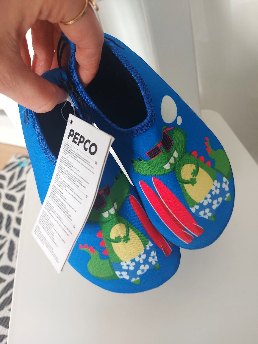Buty kapcie obuwie do wody do pływania na plażę antypoślizgowe r.30/31