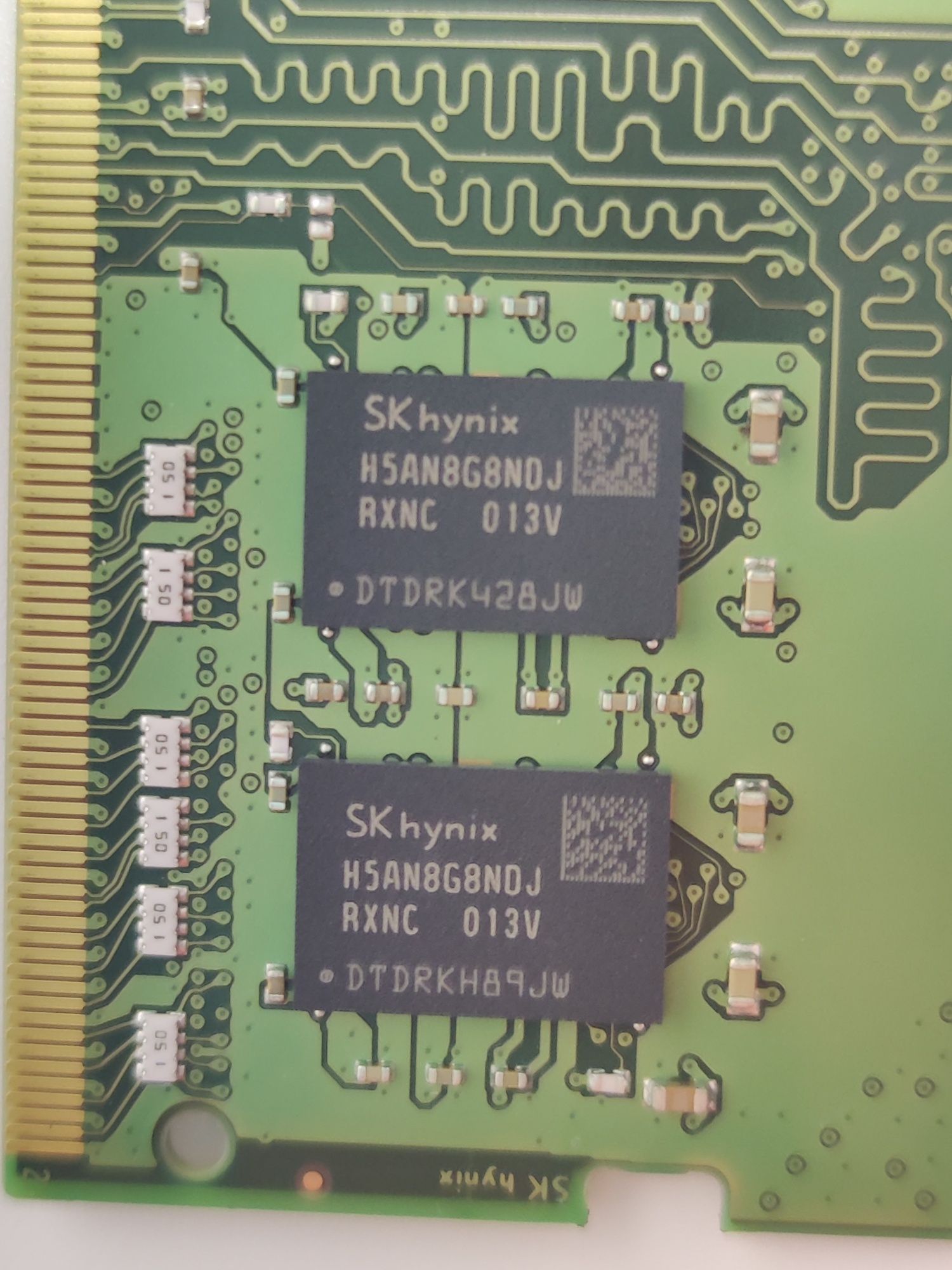 Оперативна пам'ять SoDIMM DDR4 8GB 3200MHz Hynix