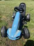 Gokart niebieski dziecięcy na pedały