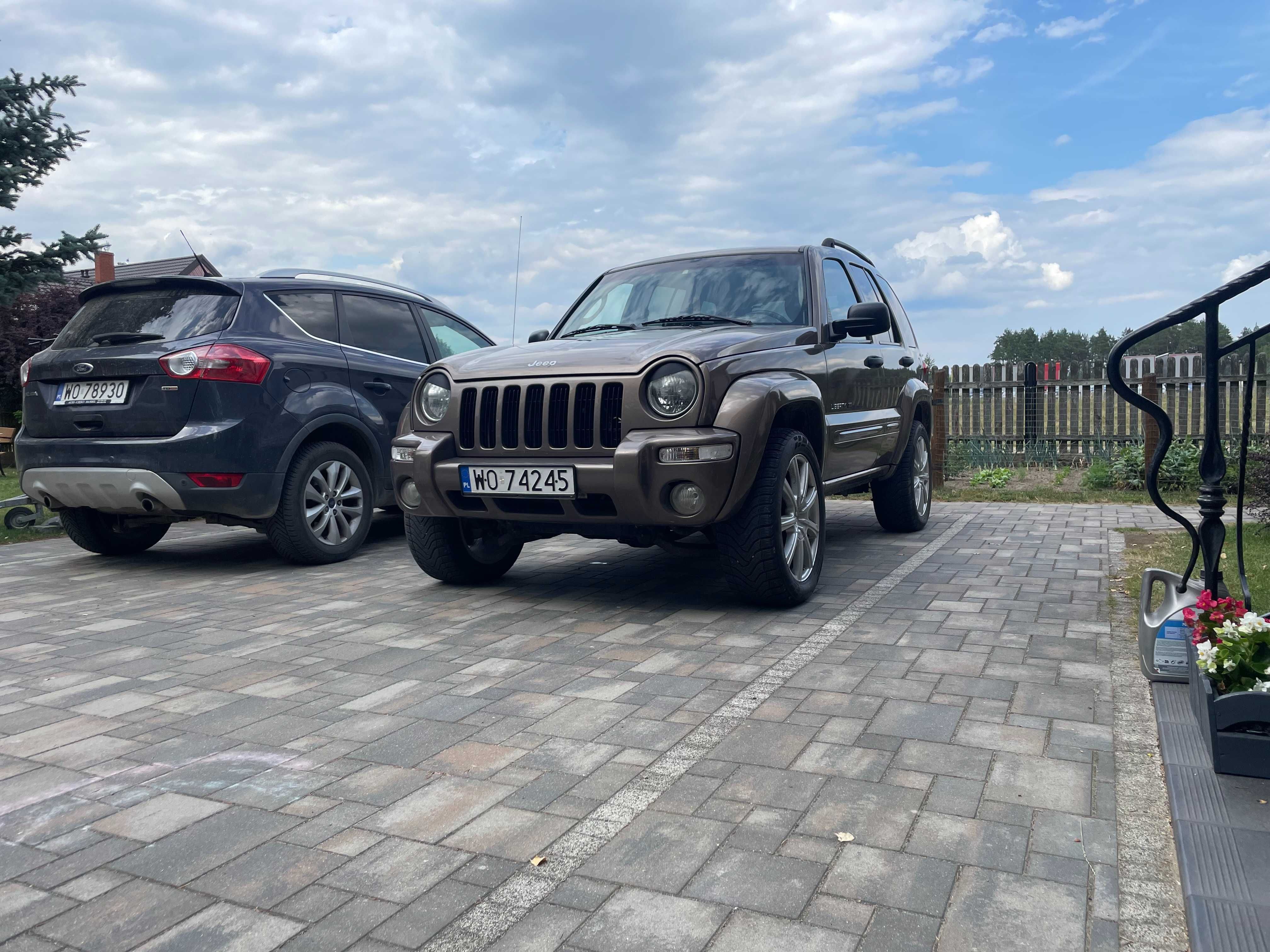 Jeep Libert Limited 3.7 LPG 2002 rok full time