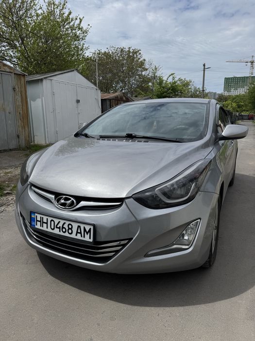 Hyundai Elantra 2013 avtomat