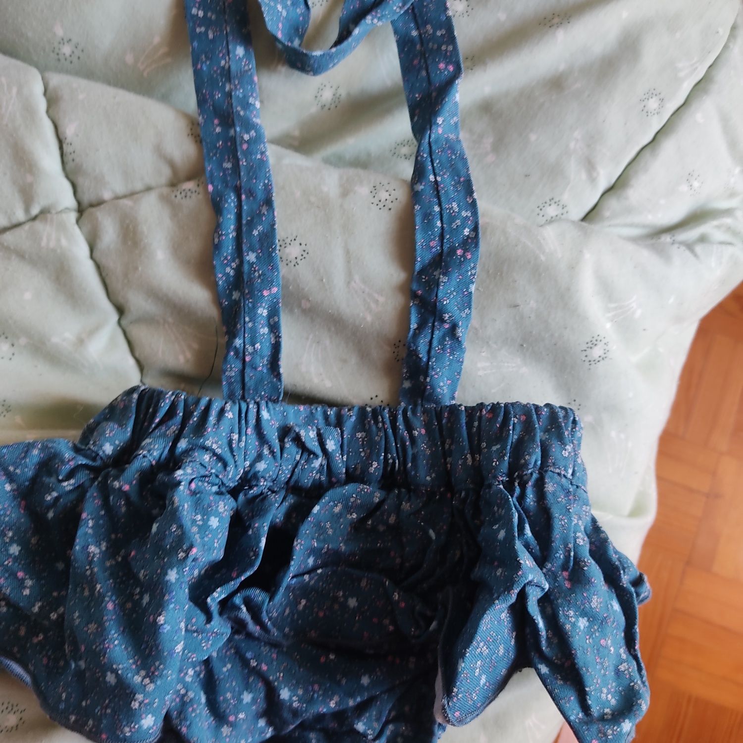 Vende-se tapa fraldas