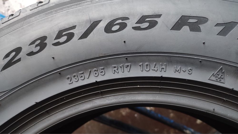 235/65/17 R17 Pirelli Scorpion Winter 4шт новые зима