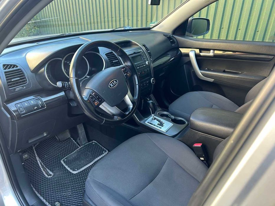 KIA SORENTO 2.2d, 4WD, АКПП, 197 к.с (145 кВт)