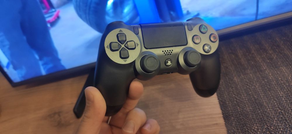 Kontroler PS4 Dualshok 4 Sony PlayStation 4