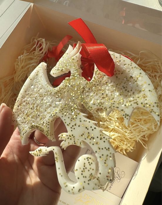 Ялинкові іграшки з епоксидної смоли