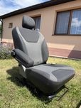 Сидіння водійське Trafic Vivaro Primastar