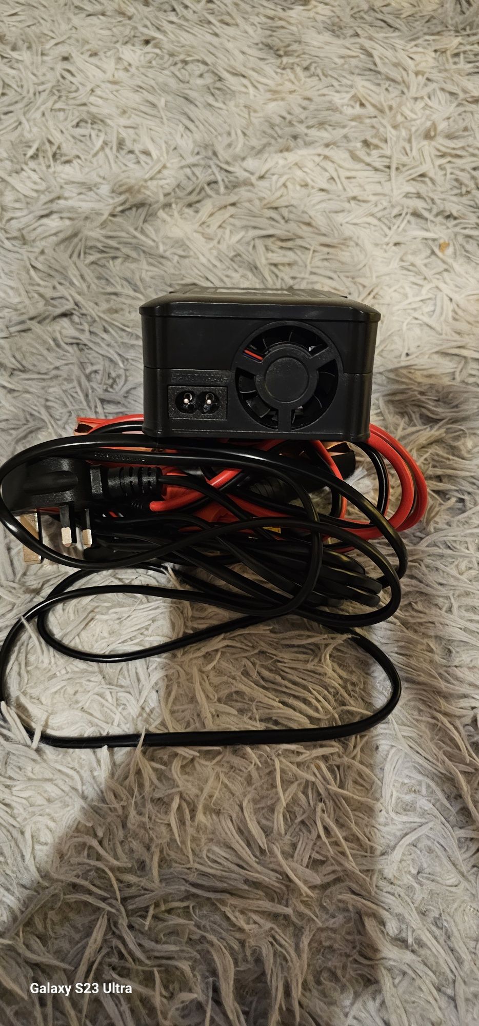 Ładowarka mikroprocesorowa SMART HTRC 15A 12/24V