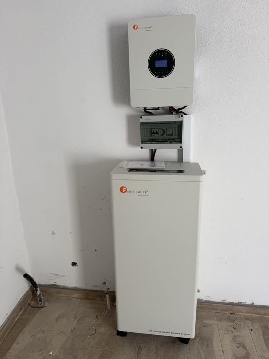 Sistema paineis solares off grid com instalacao