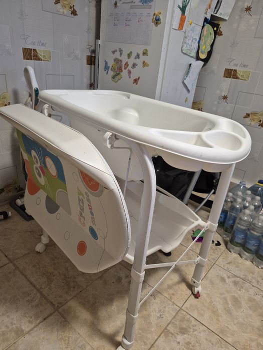 Ванночка  на коліщатках CAM