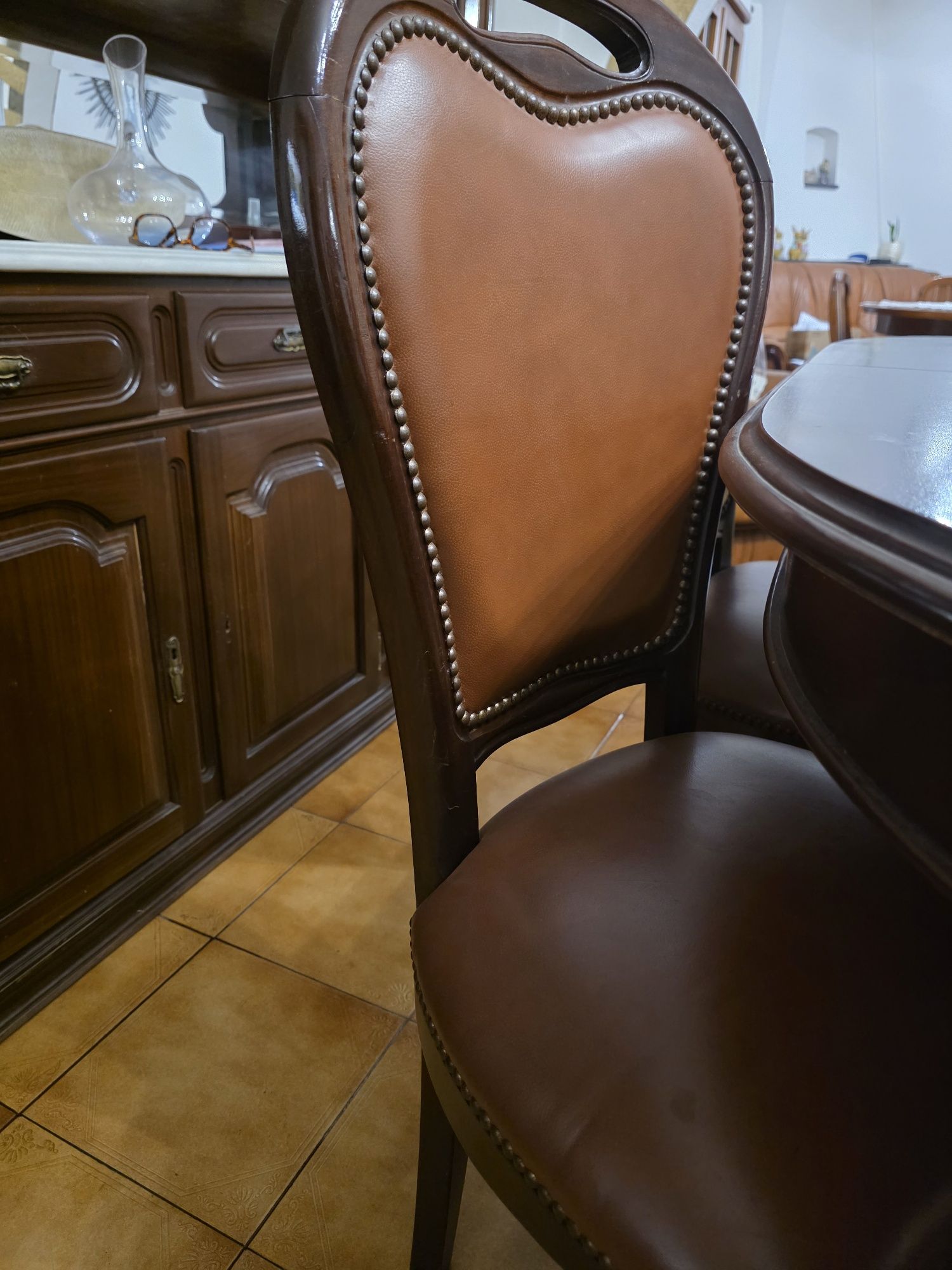Mesa de jantar + cadeiras