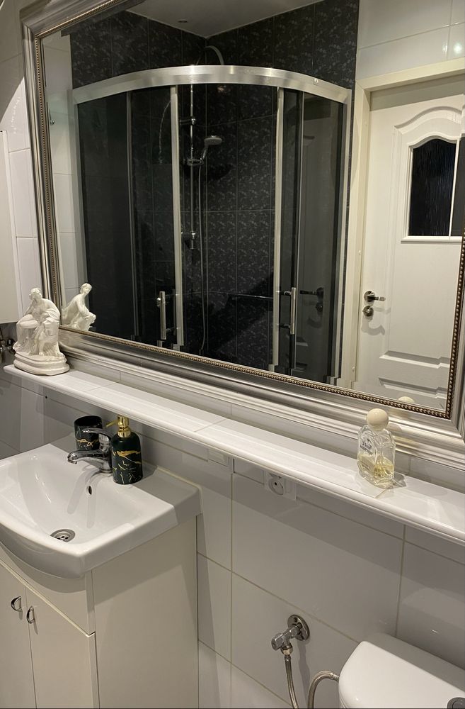 3-pokojowe mieszkanie 48 m² w centrum, po remoncie, z balkonem – Góra