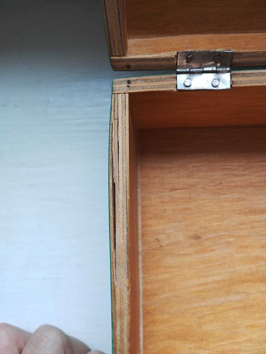 Szkatułka, pudełko, skrytka na biżuterię