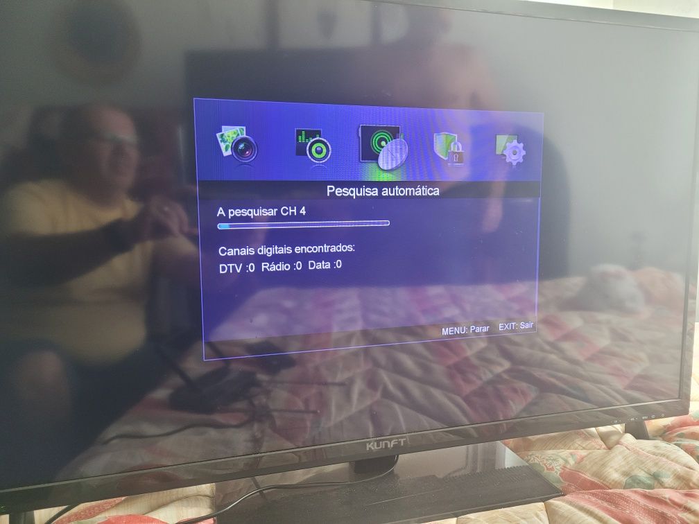 TV kunft 40 polegadas