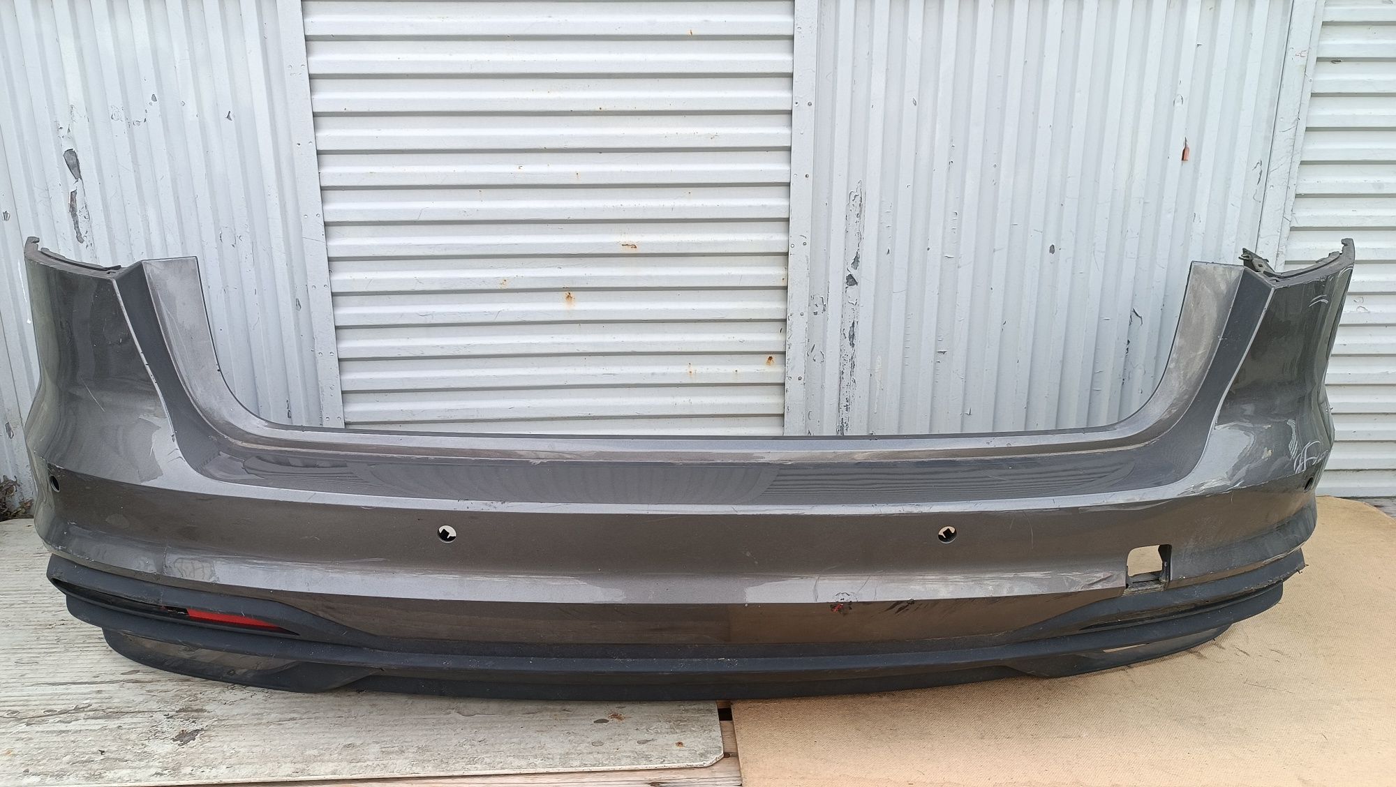 Vendo parachoque de trás Audi A4 B9 ano 2019/23
