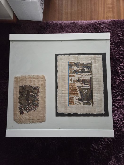 Mesa de apoio branca com vidro