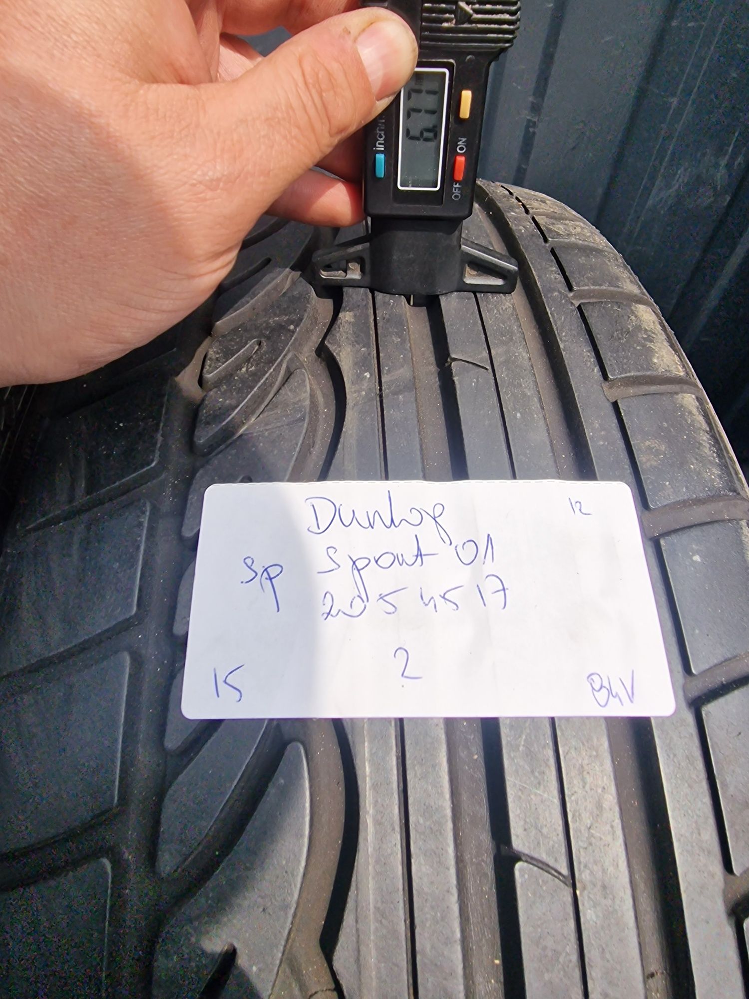 205/45/17 205/45R17 DUNLOP LATO