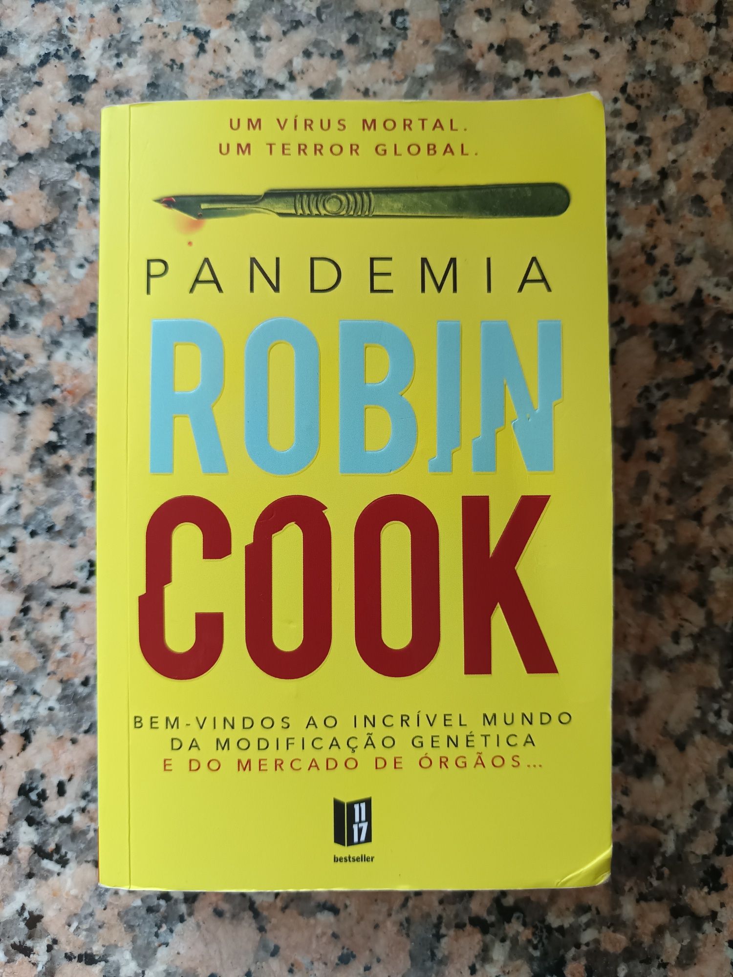 Livro Pandemia - Robin Cook