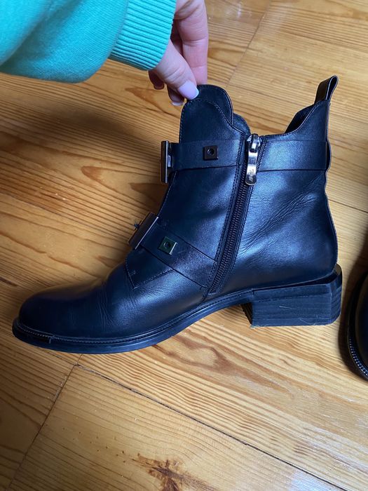 Шкіряні ботінки 37 розмір