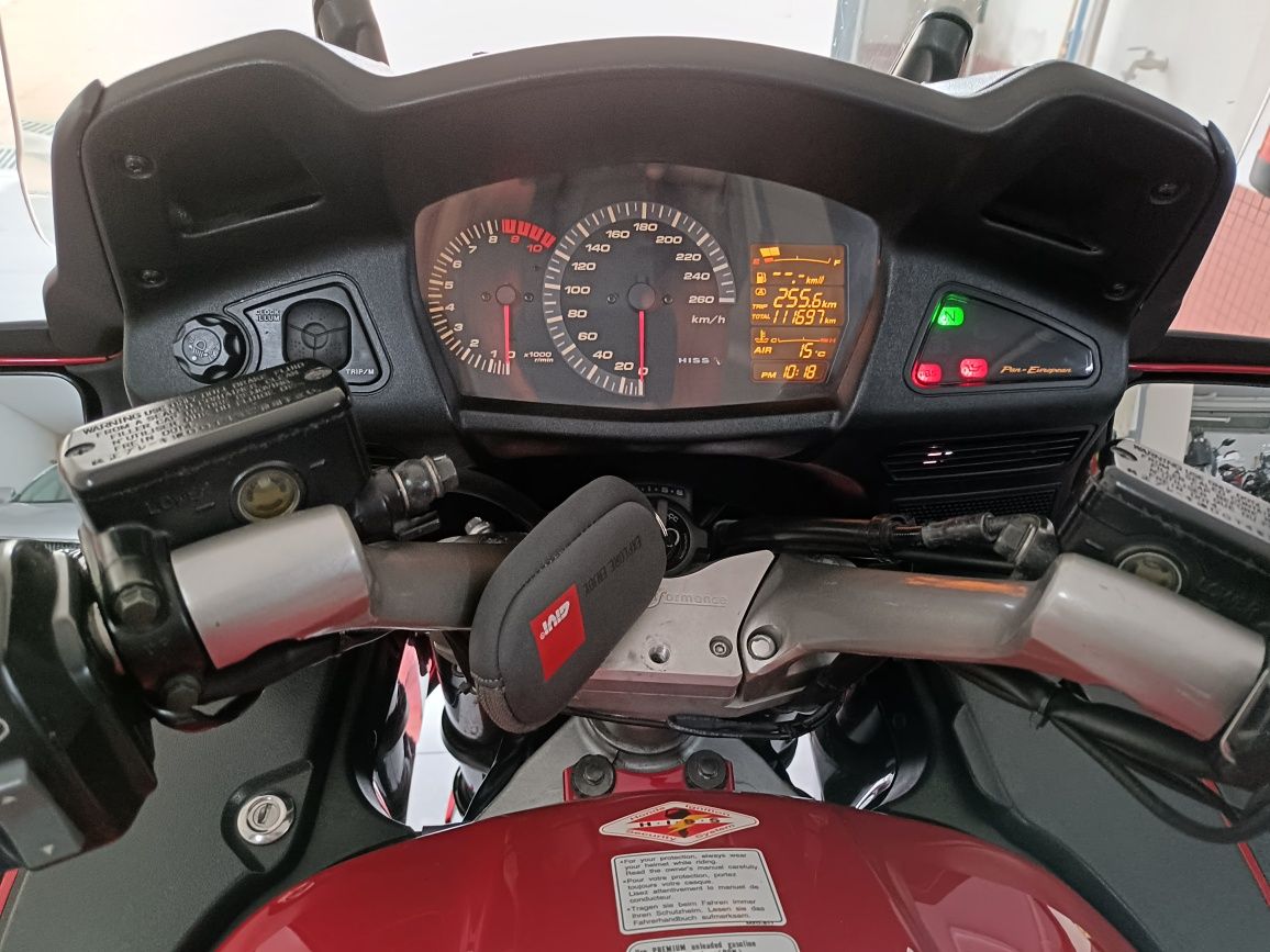 Honda ST1300 Pan-European 2002 (Único Dono)