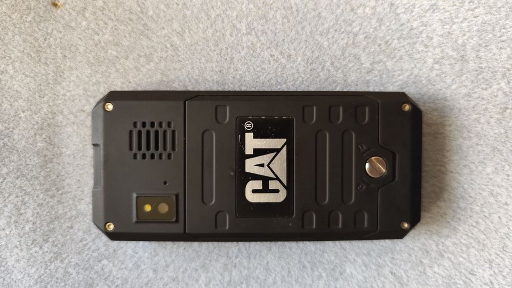 Телефон Caterpillar B30