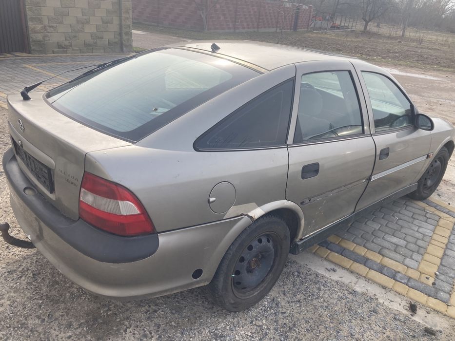 вектра б двери