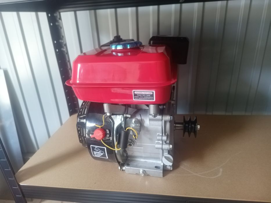 Motor  gasolina 212cc 7.5hp (novo)
