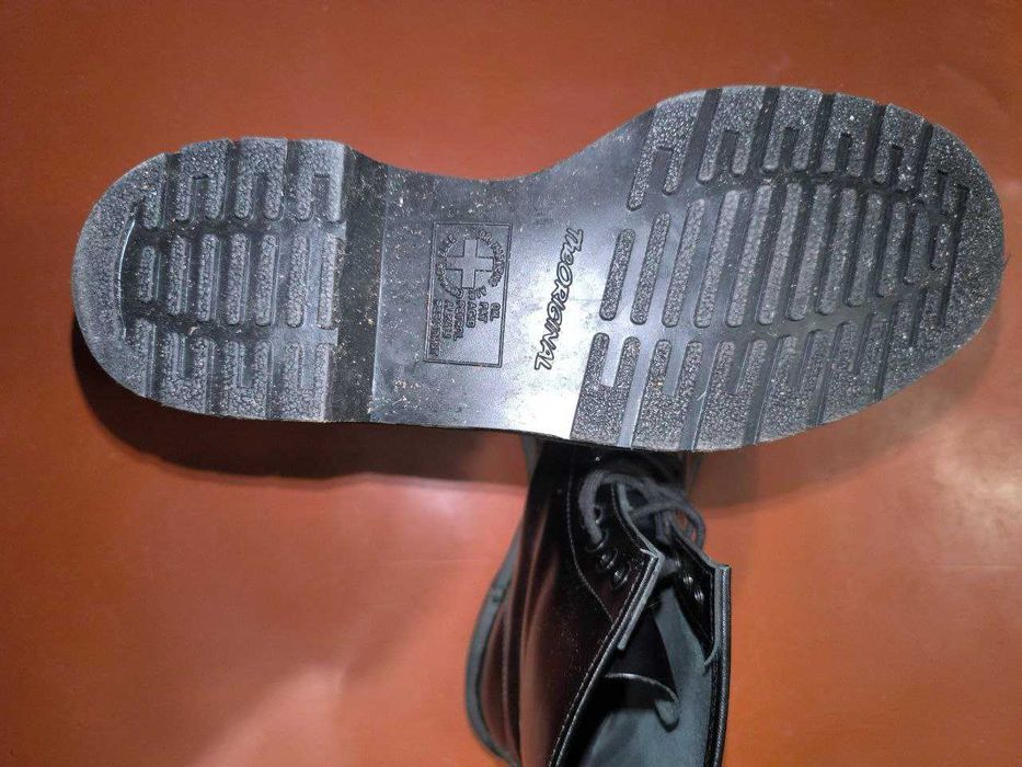 Dr. Martens 1460 — Mono Black Smooth