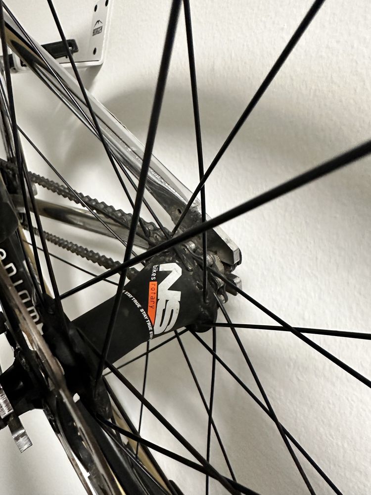 NS Bikes Metropolis 1, Rock Shox Reba 100mm qr20