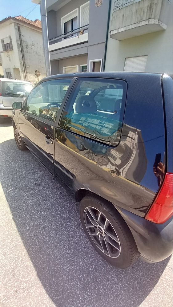 Vw lupo 1999 com apenas 180000 km