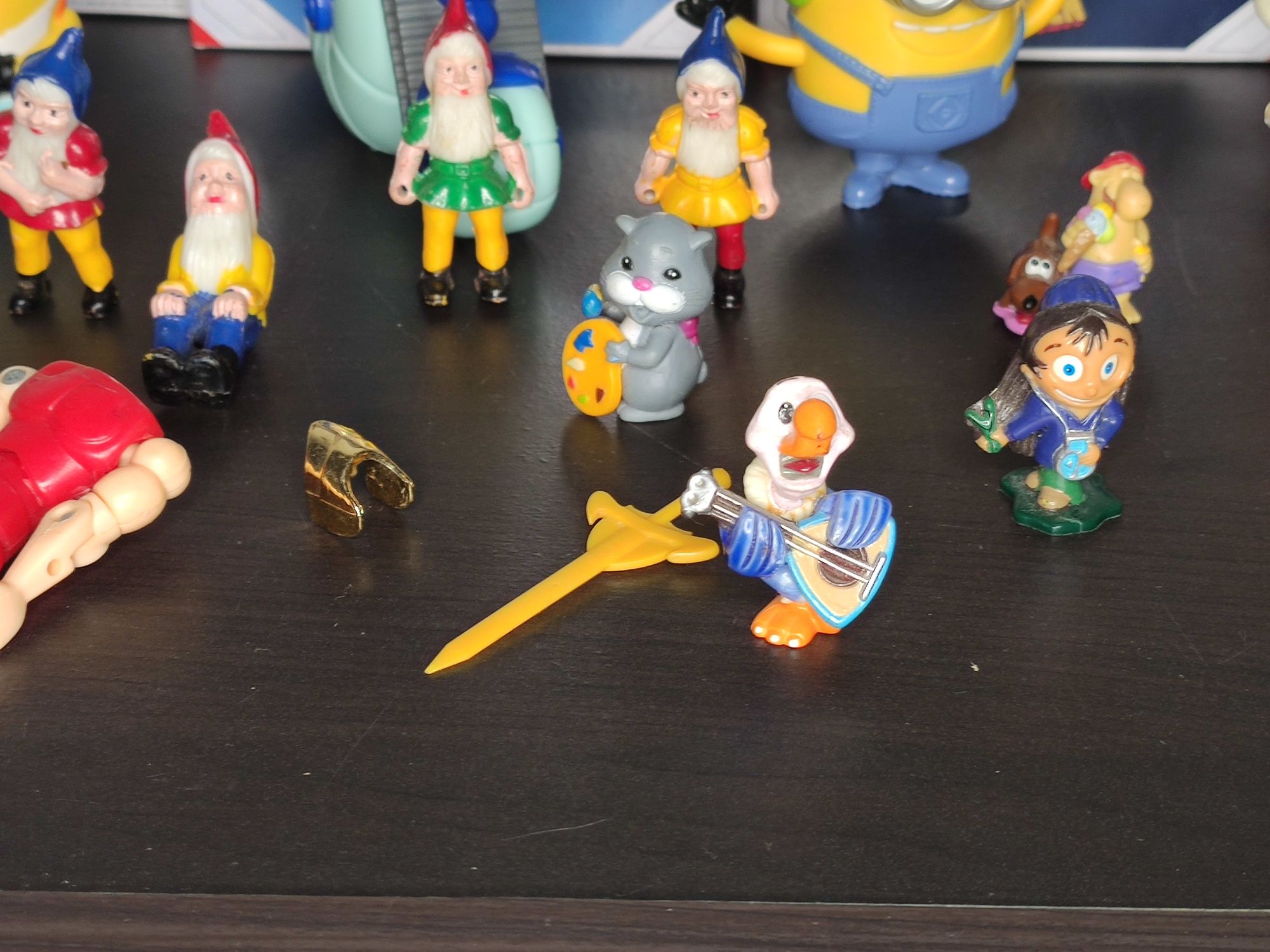 Lote de brinquedos - figuras Happy Meal McDonalds