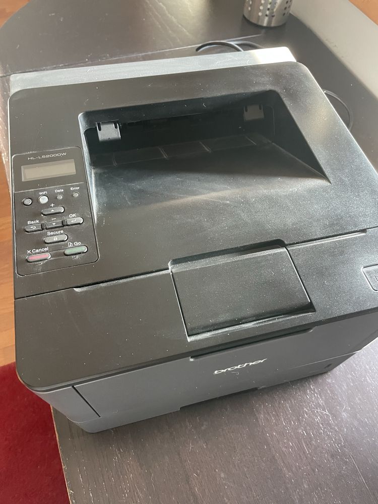 Impressora Brother HL-L5200DW