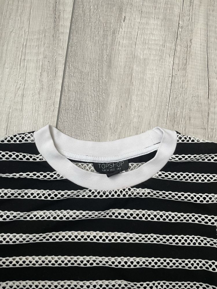 Футбока TOPSHOP 34