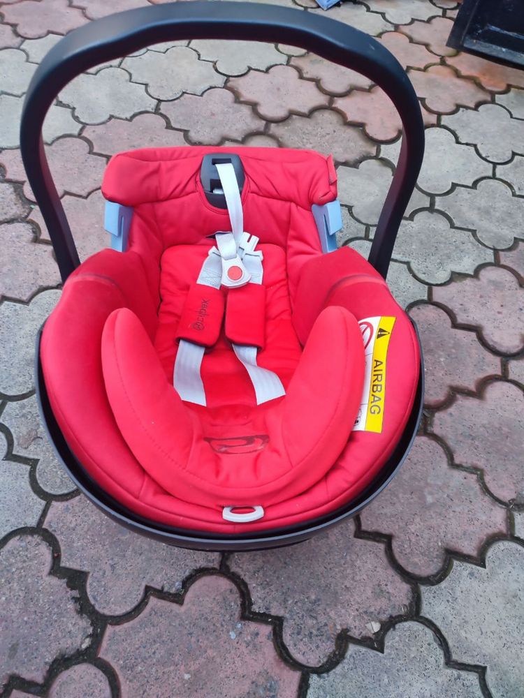 Автокрісло Cybex Aton 5